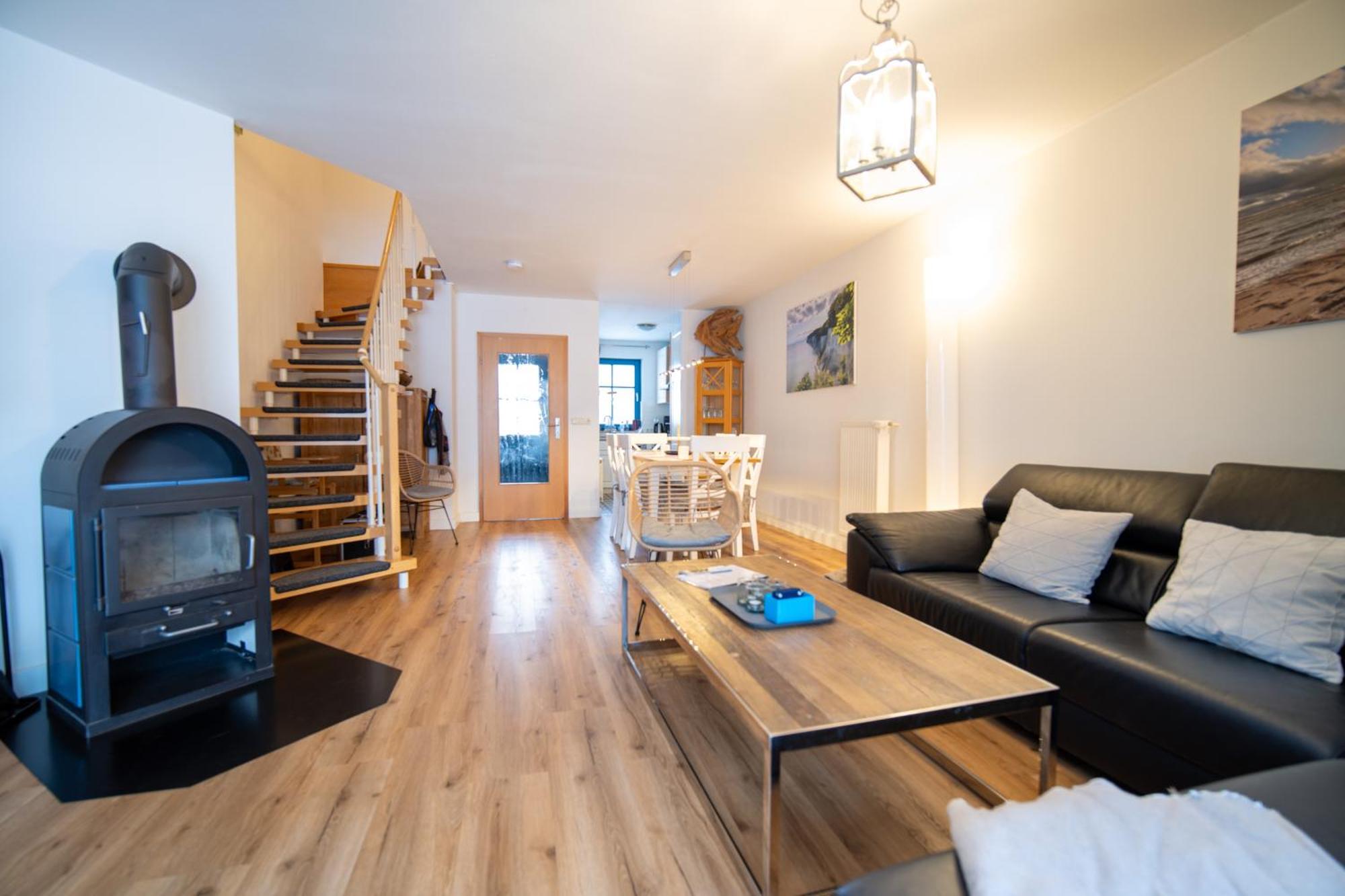 Вилла Reetdachhaus Holunder 2 Puddemin Экстерьер фото